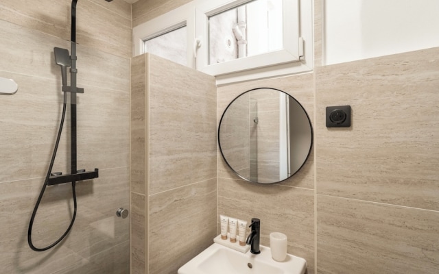 1523 Verneuil