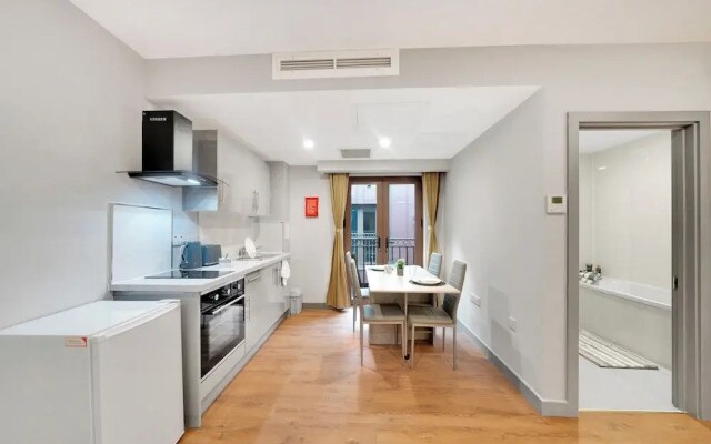 East London Studio Apartment - Ilford