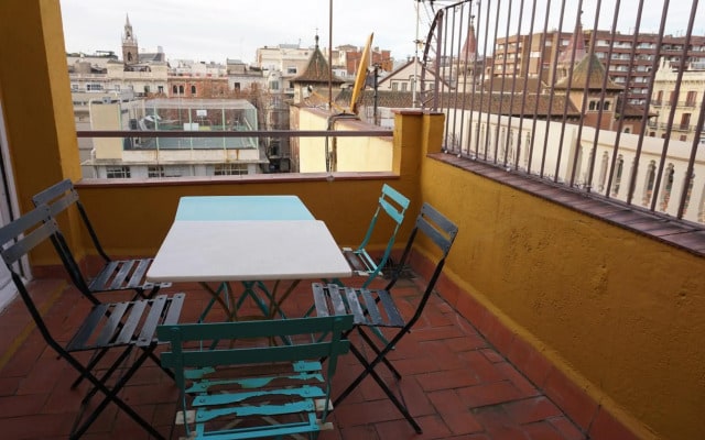 Apartaments Sant Jordi Girona 97