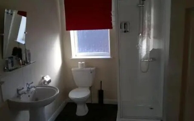 Upton Arms Hotel