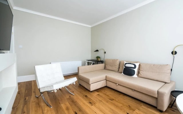 Beautiful 1BD Garden Flat in Golders Green