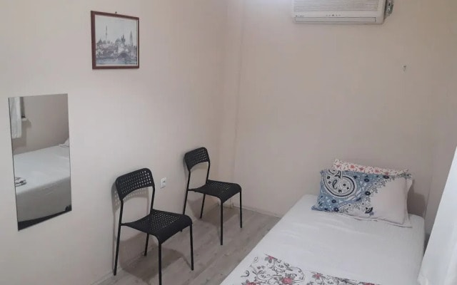 Travel House