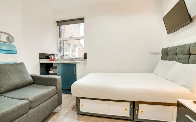 Beautiful Studio in London Near Wimbledon Park