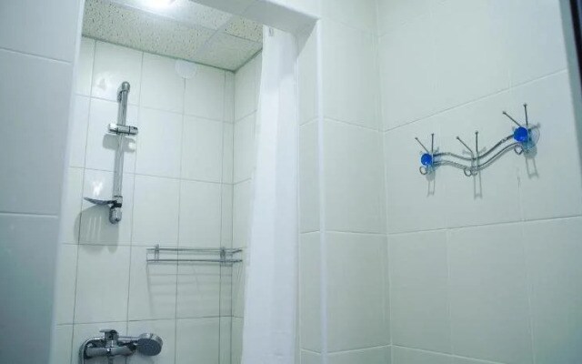 Karavan Hostel