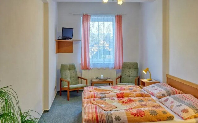 Hotel Alf