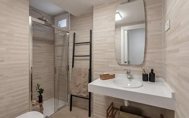 Ghassira - 2 Bedrooms and Terrace in Rios Rosas