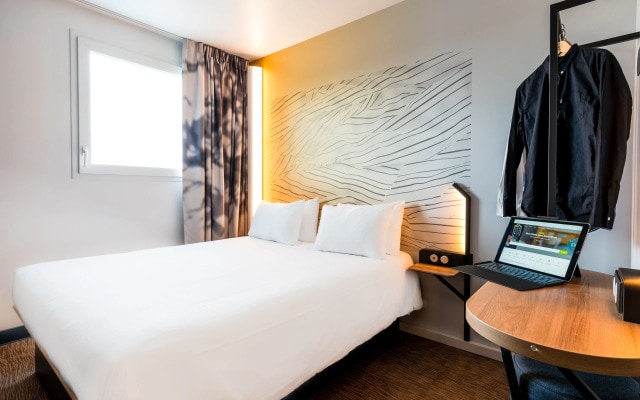 B&B HOTEL Le Port- Marly St-Germain en Laye