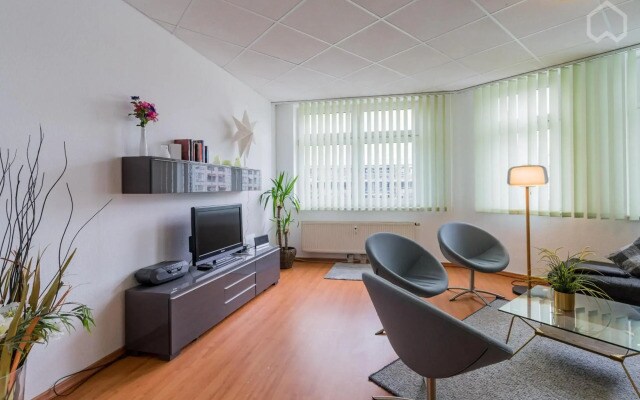 Spacious and modern furnished apartment for 10 guests