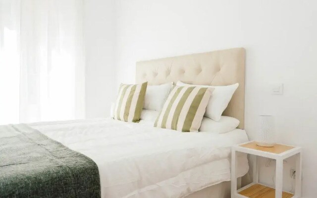Slow Suites Sol