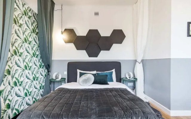Warsaw Center Apartment