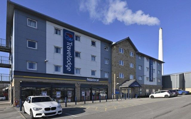 Travelodge Huddersfield