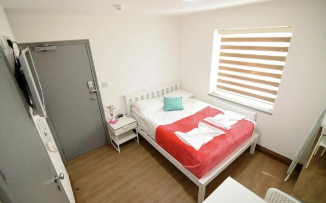 London Suites
