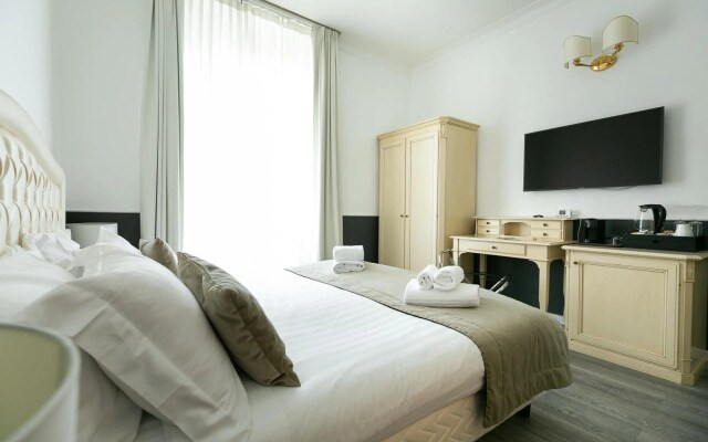 Capitolium Rooms
