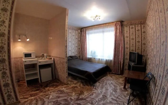 Отель Lhouse