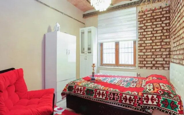 Sultana Suites