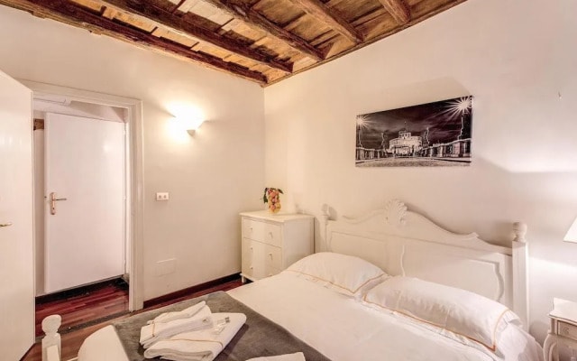HI Navona apartment