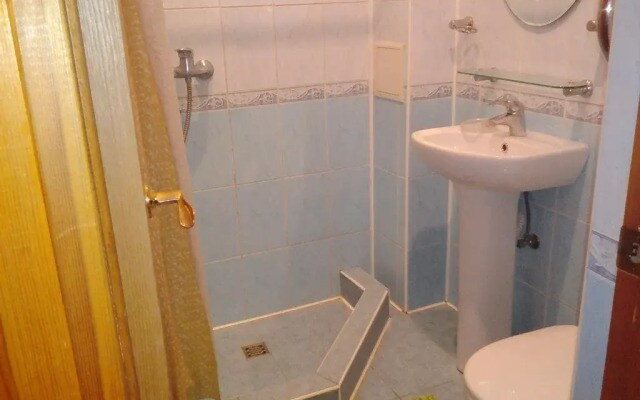 Izumrud Guest House