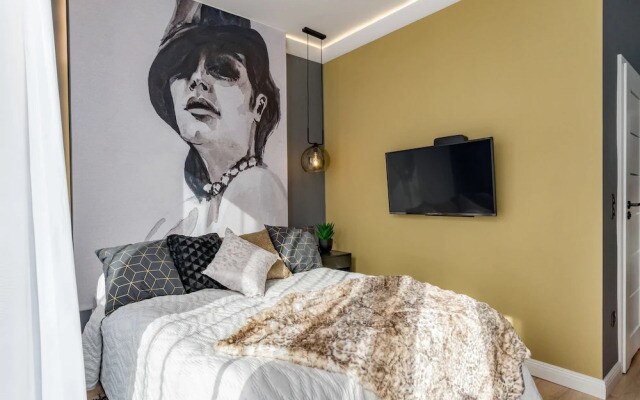 Chic Edith Studio