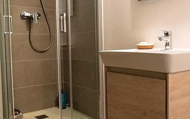 Chambre D'hotes de Charme a Montreuil-Paris (Adults Only)