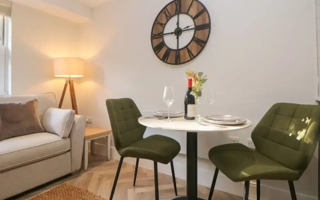Rock Mill Apartment