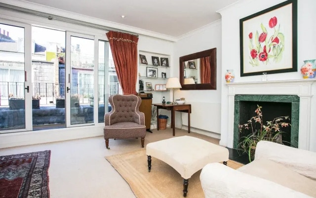 House With Roof Terrace in Pimlico