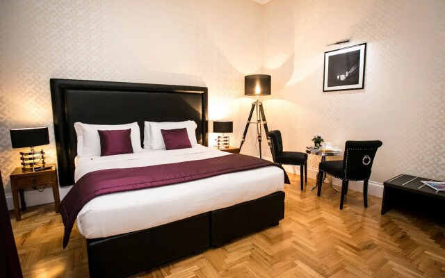 Minerva Relais