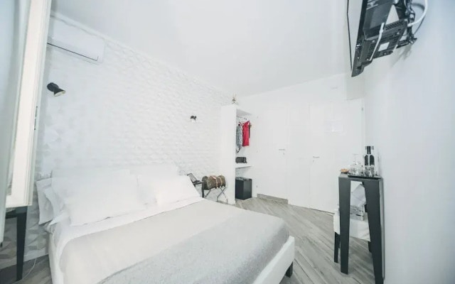 Spagna Rooms
