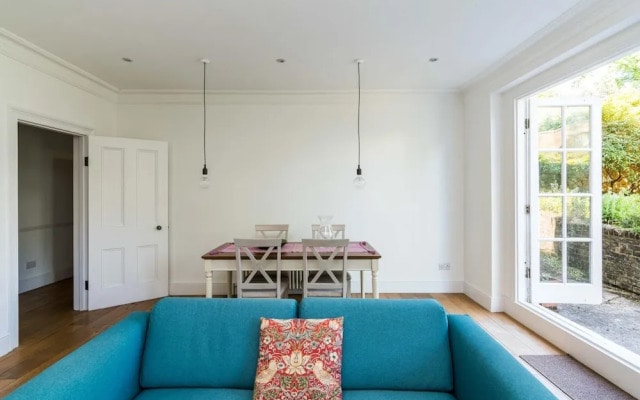Fantastic 3 Bedroom Flat West Hampstead