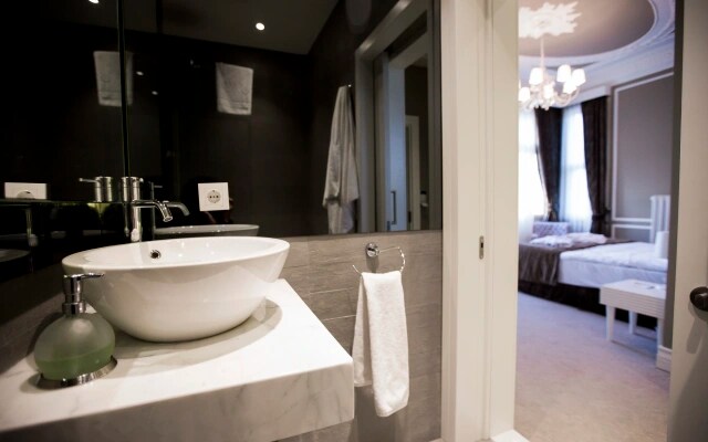 Triada Hotel Taksim
