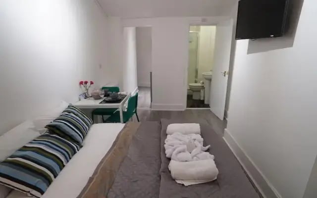 London Queens Apartments