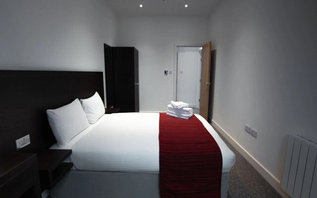 Somerville Apartments London Heathrow