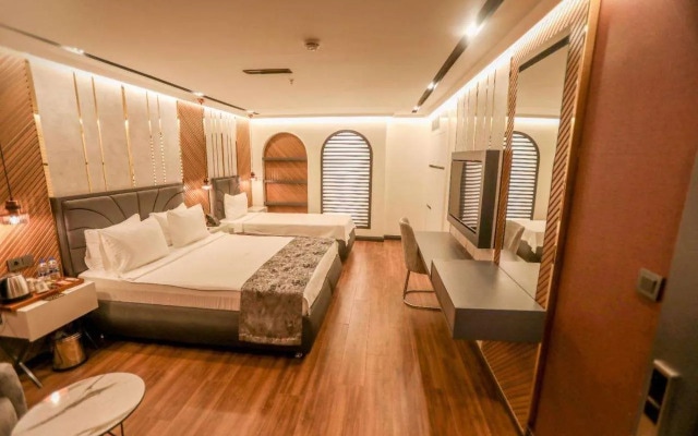 Class Suit Hotel