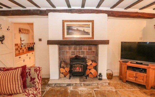 Laburnum Cottage