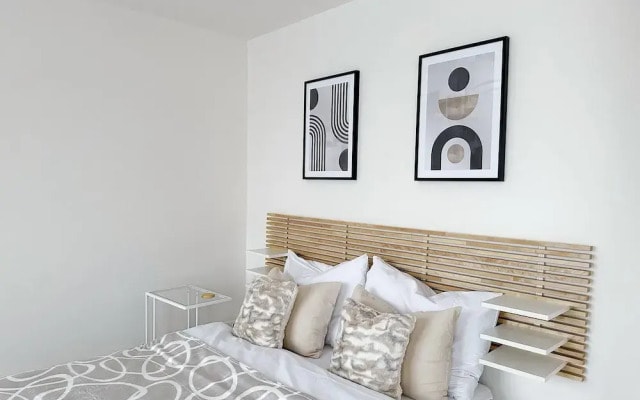 Spacious Work-focused Apartments in Prague 3