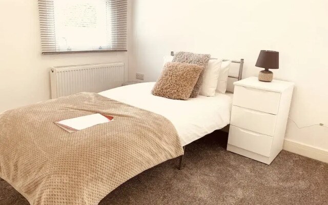 Elthorne Luxury Apartments