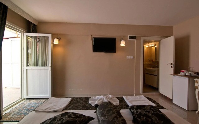 Safran Suites