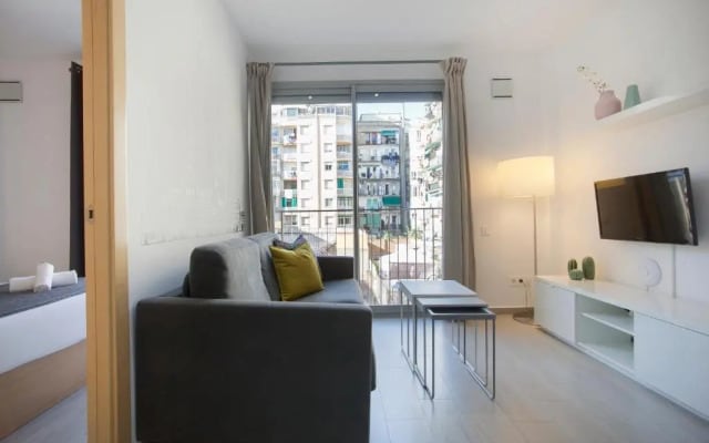 BBarcelona Gaudi Flats
