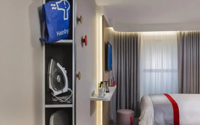 Holiday Inn Express Stockport by IHG