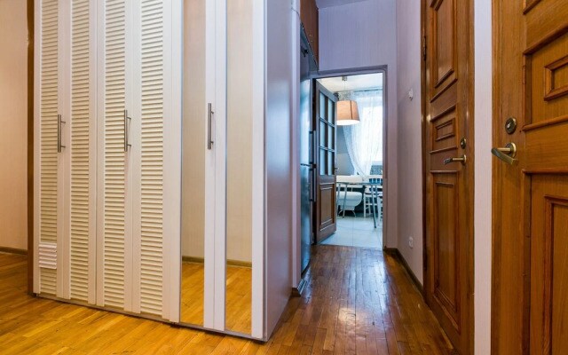 MaxRealty24 Черняховского, 3