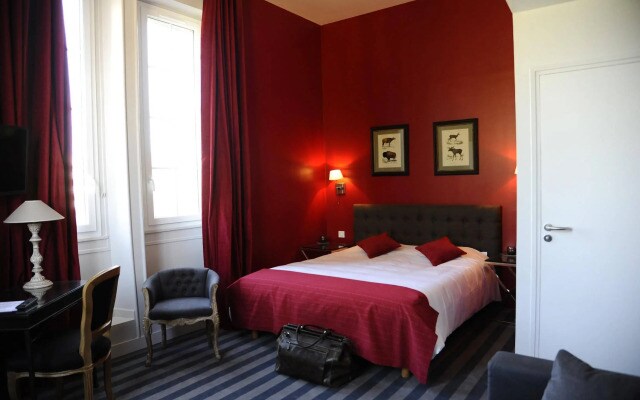 Hotel The Originals Maison de l'Abbaye (ex Relais du Silence)