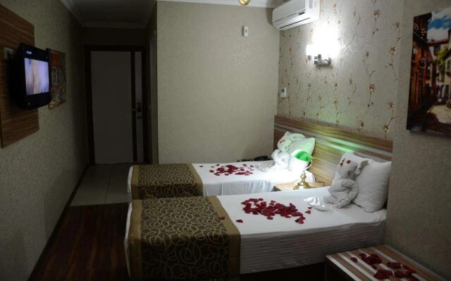GUMUS PALACE SUITES Hotel