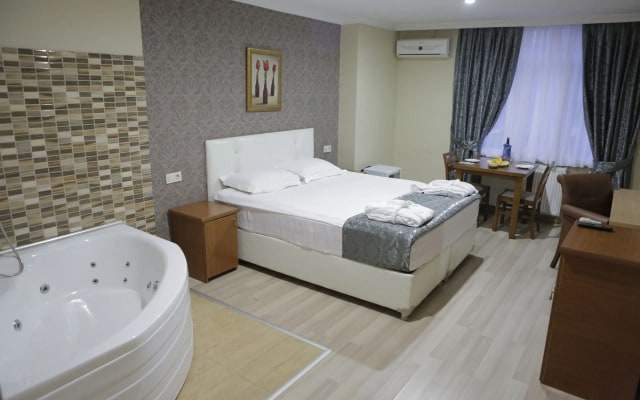 Sahil Hotel Pendik