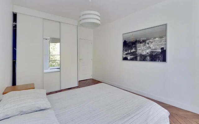 The BEST DEAL in the MARAIS - 1Bedroom Apt - 45m2