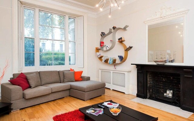 Modern, Spacious Luxury 1BR in Central London