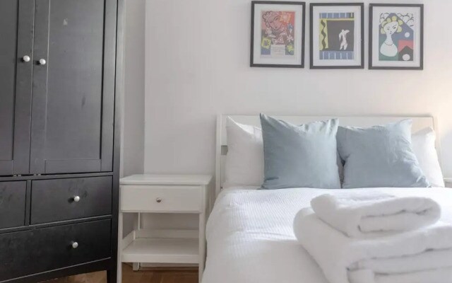 Charming Property in Clapham