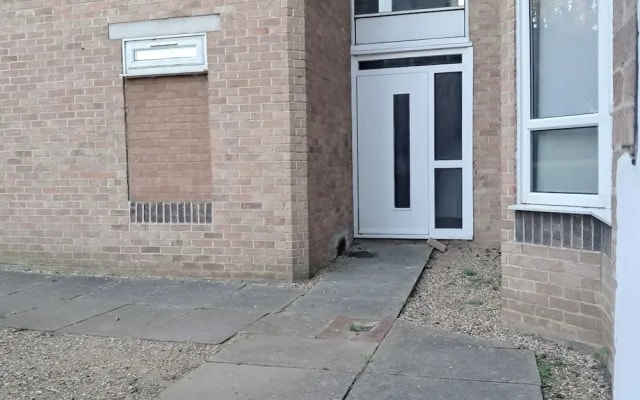Apartment Sleeps 3 - Garden, Pets Welcome