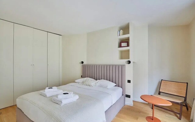 Superb Apartement Tour Eiffel Invalides