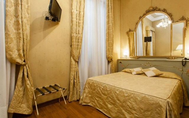 Hotel Al Ponte Mocenigo