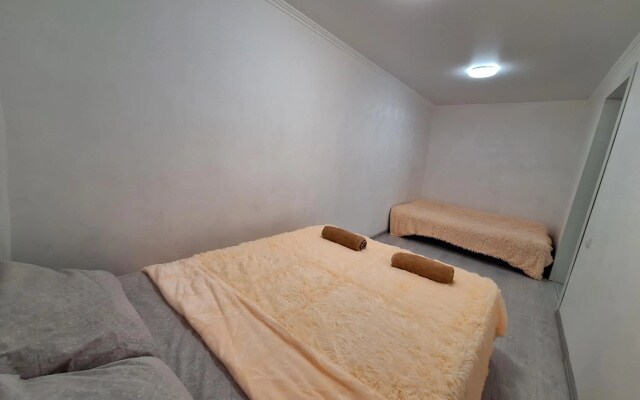 Rooms Apartments (Румс Апартментс) на улице Зорге