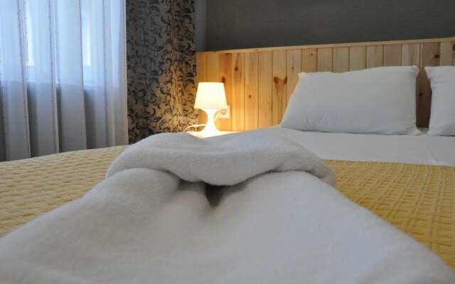 Rodin Suites